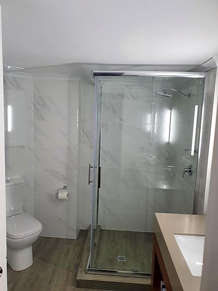 Capital Executive Apartment Hotel