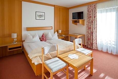 Double or Twin Room with Balcony