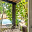 Mayan Art Hotel 10 Avenue