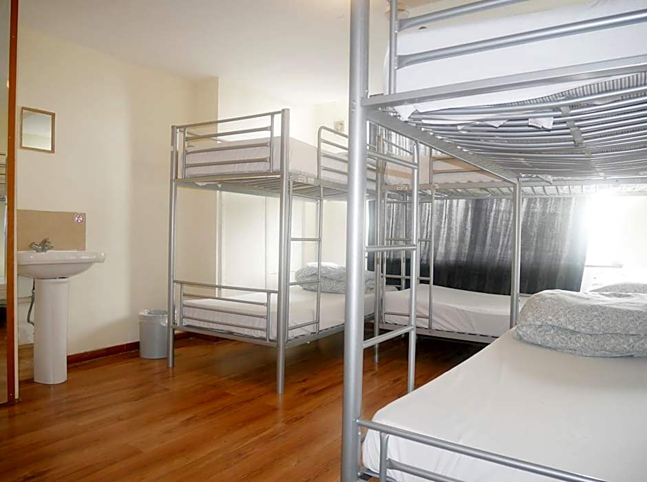 Kensal Green Backpackers