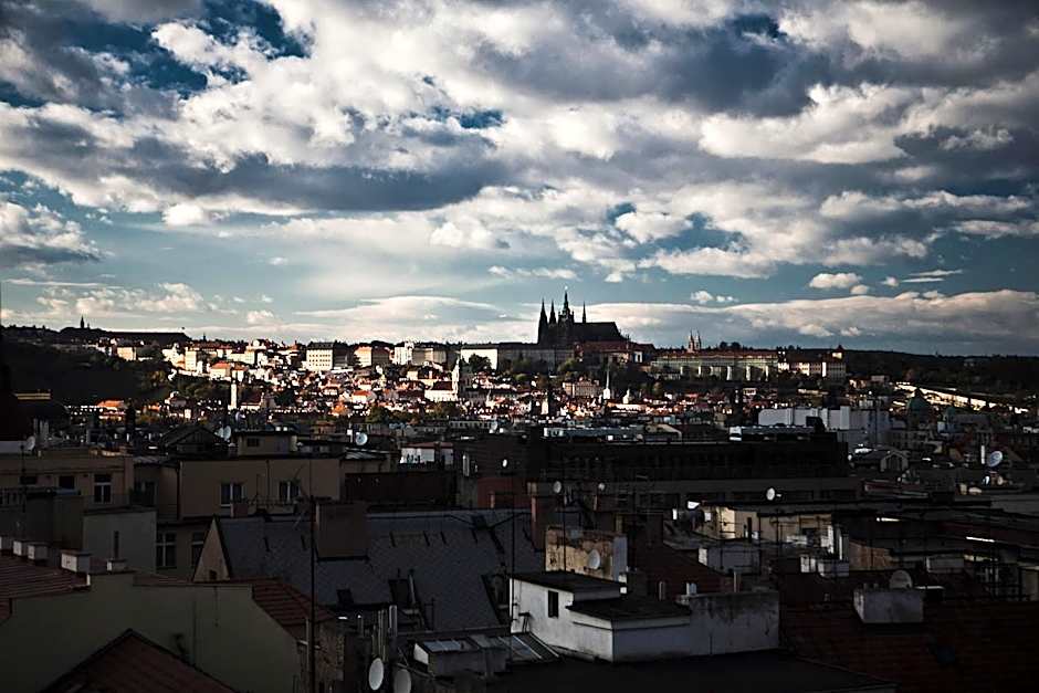 Archibald City