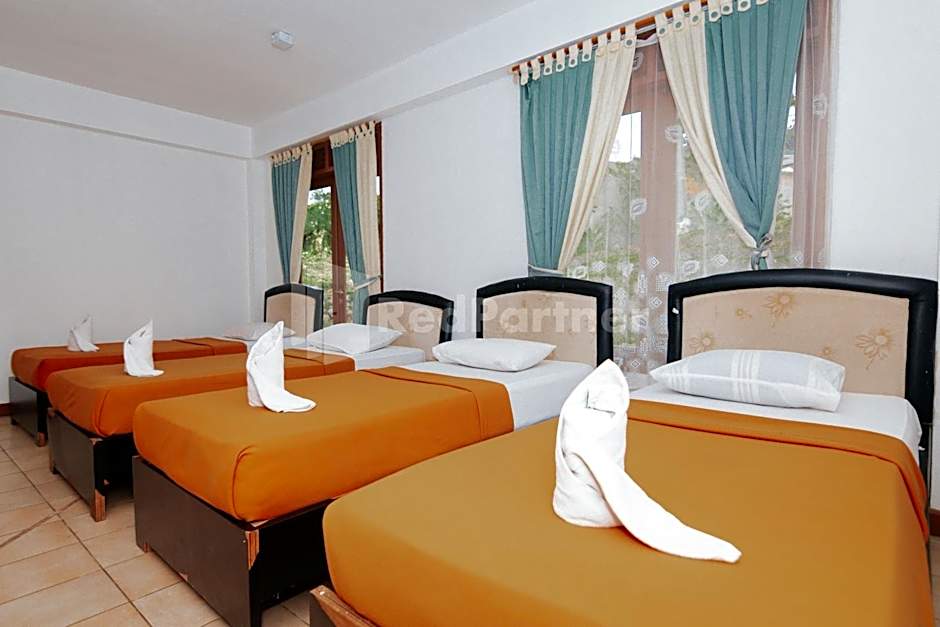 Villa Green Valley Puncak RedPartner