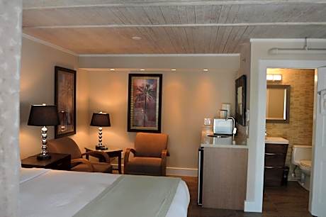 Loft Suite with Two Queen Beds