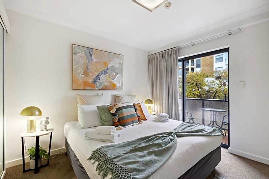 Urban Oasis Apartment