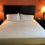 Holiday Inn Express Hotel & Suites Cadillac