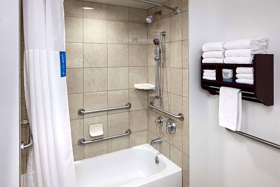 Hampton Inn By Hilton & Suites Oklahoma City-Bricktown