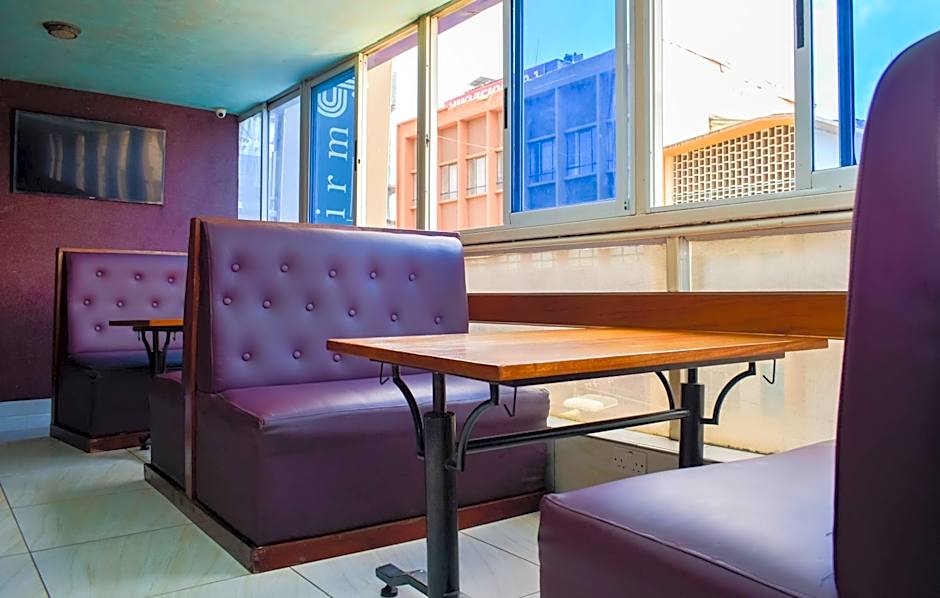 Delfirm Hotel