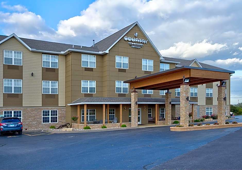 Country Inn & Suites by Radisson, Moline Airport