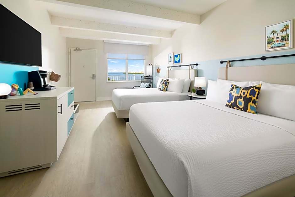 Blue Flamingo Resort Key West