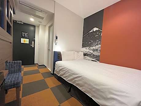 Room Selected at Check-In - Non-Smoking