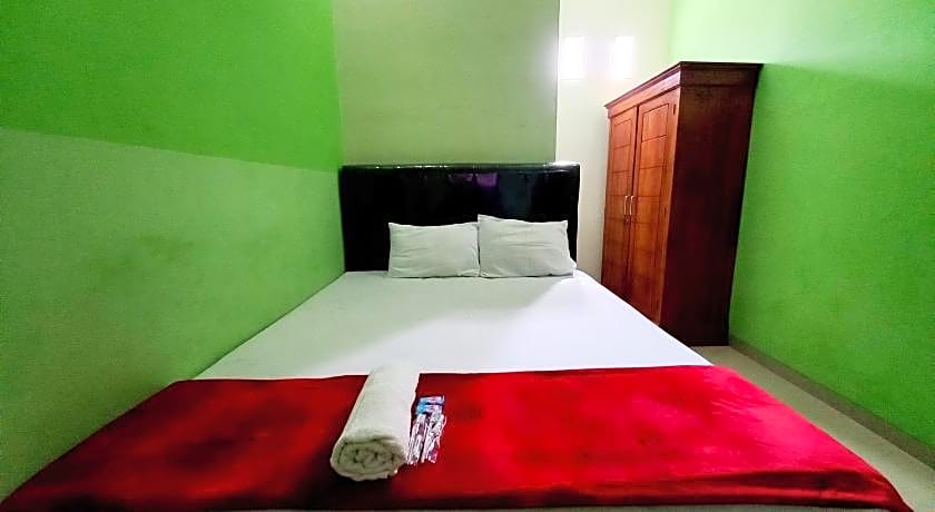 Harmony House Syariah near Alun Alun Pati Mitra RedDoorz