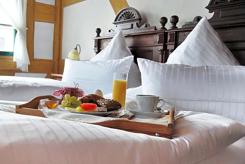 DER SCHWAN Hotel & Restaurant