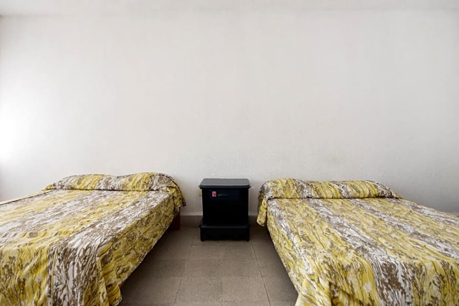 OYO Hotel Belmar,Caleta, Acapulco