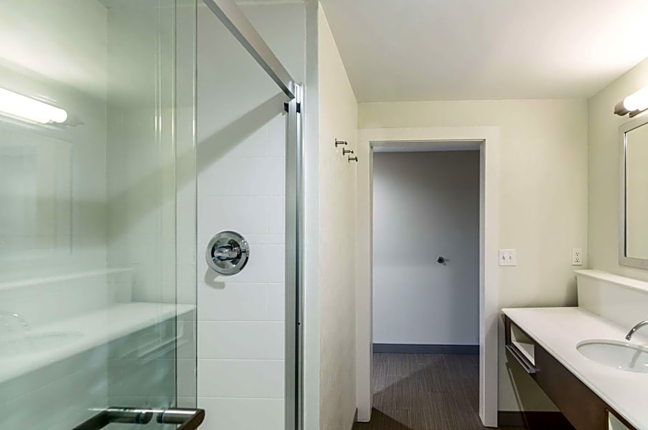 Hampton Inn By Hilton Oklahoma City Northeast OK