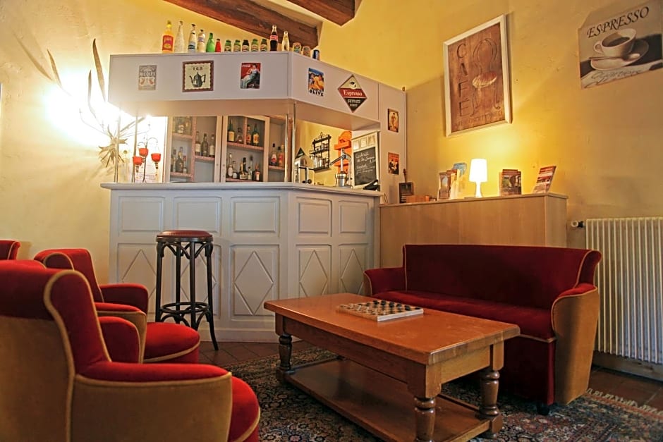 Auberge De Tavel