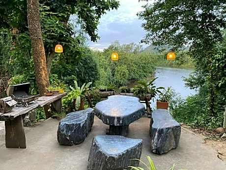 Baanmai Phaipa House