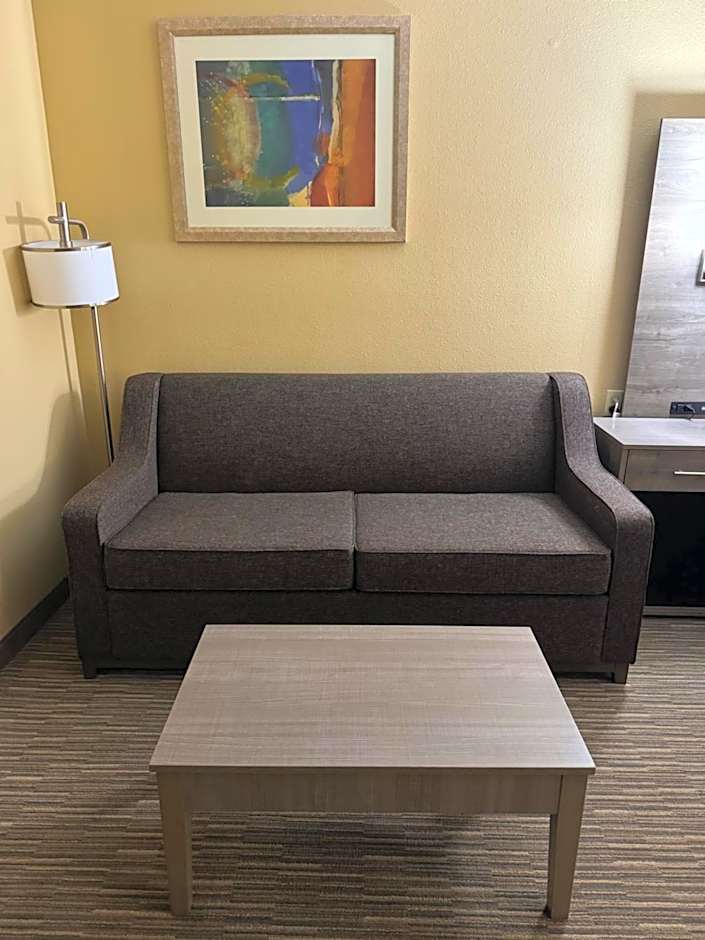 Quality Inn near I-72 and Hwy 51