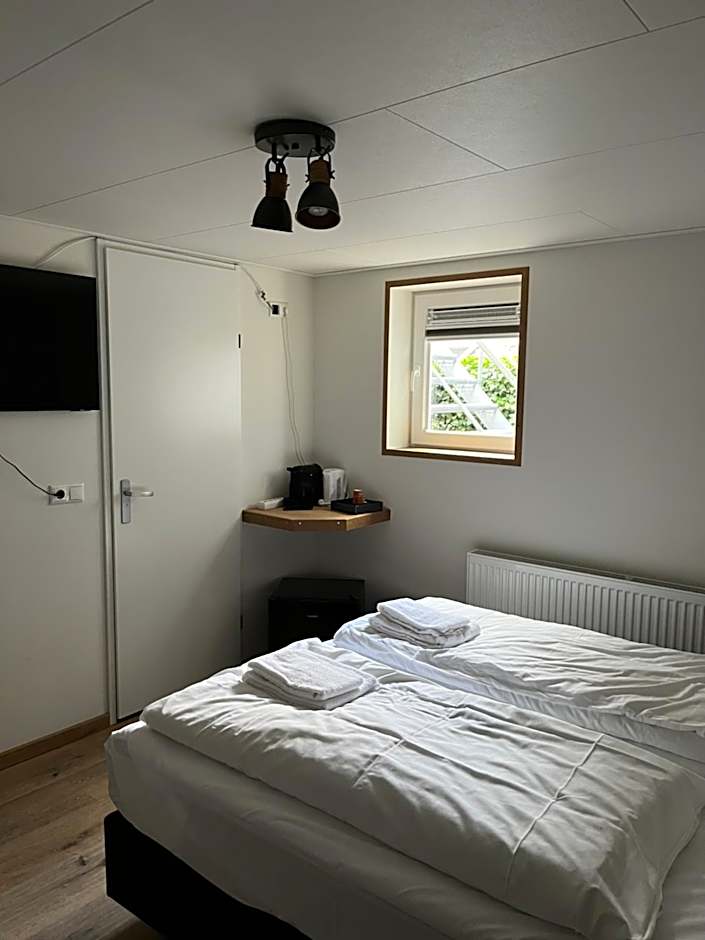 Giethoorn Old Art Hotel