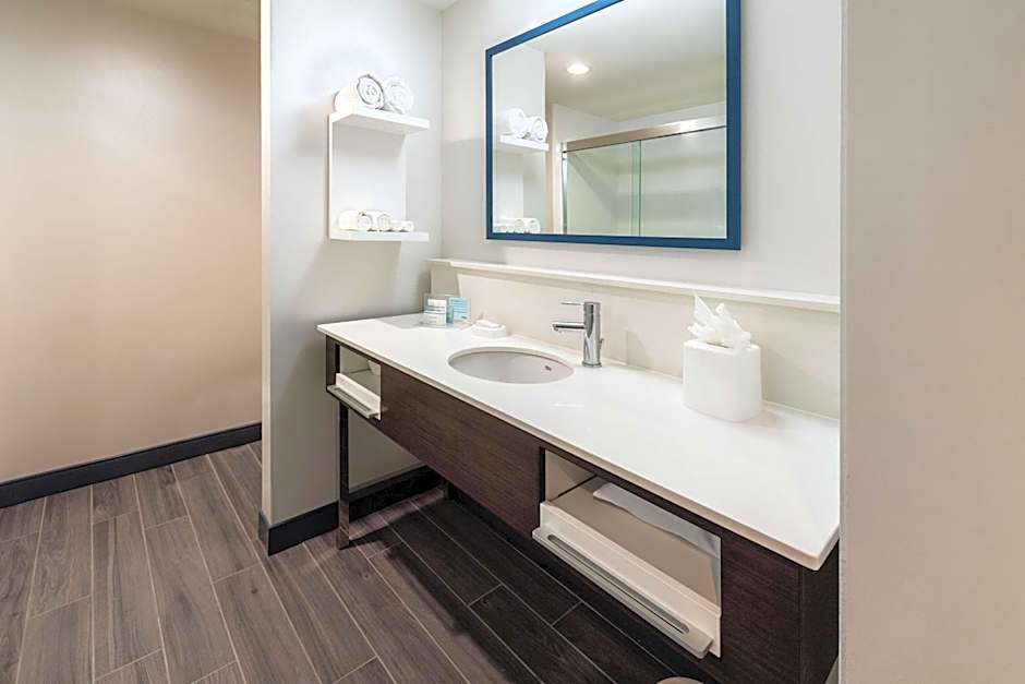 Hampton Inn & Suites Snellville Atlanta Ne