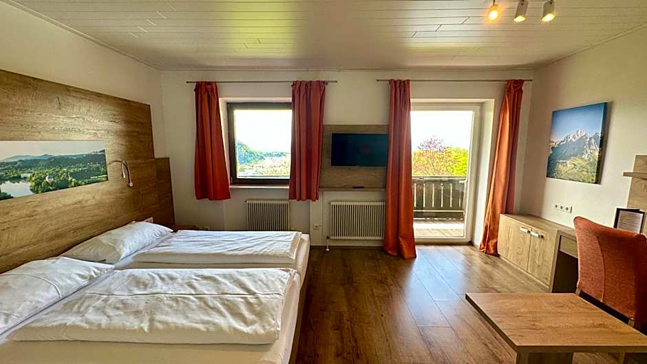 Hotel Schöne Aussicht