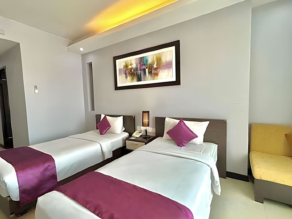 Daima Hotel Padang
