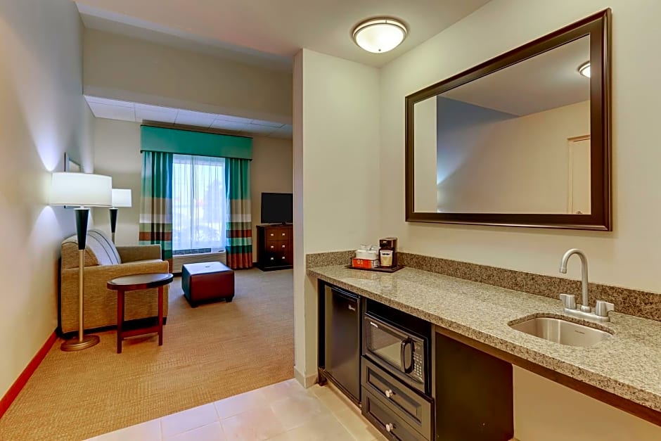 Hampton Inn and Suites Swansboro Near Camp Lejeune