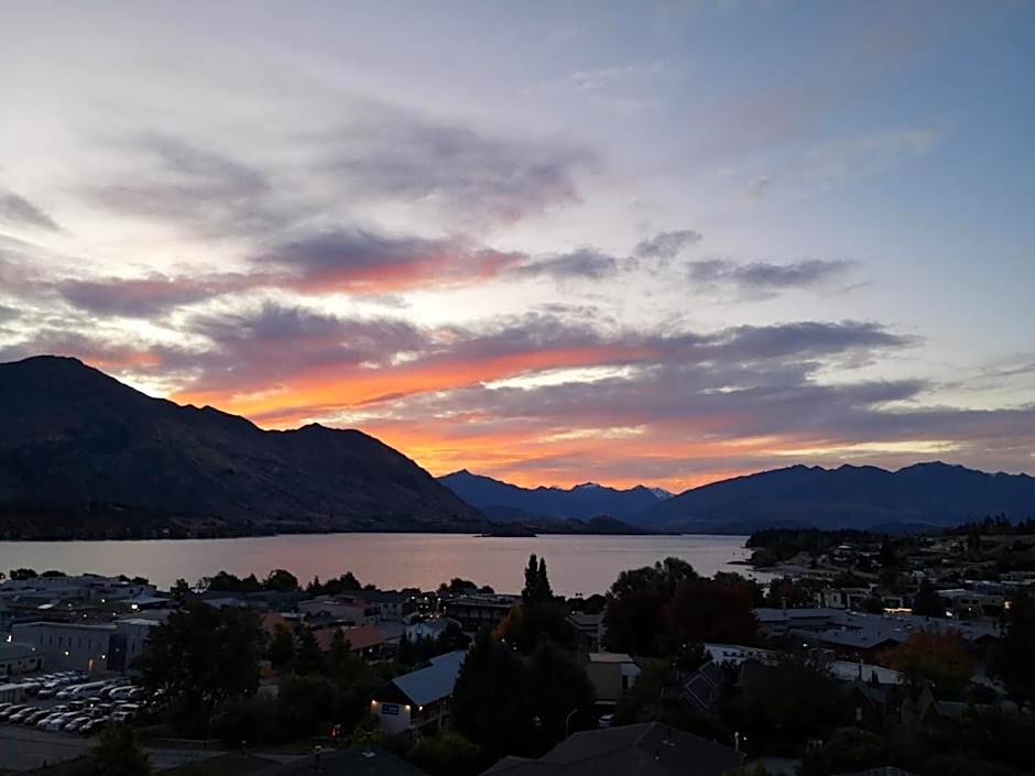 Mountain View Backpackers