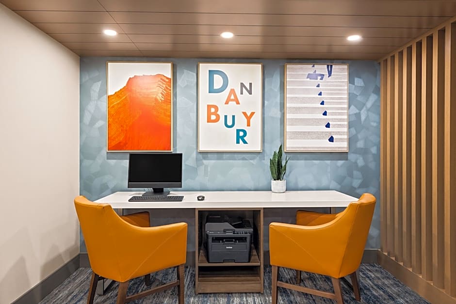 Holiday Inn Express Danbury I-84 By IHG