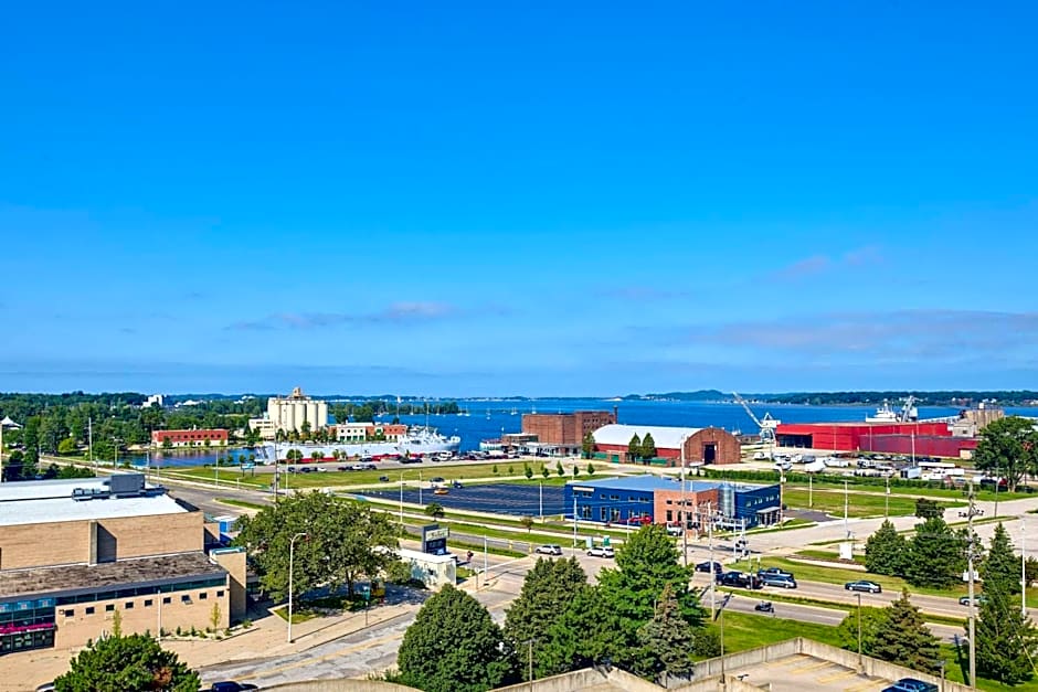 Delta Hotels by Marriott Muskegon Convention Center