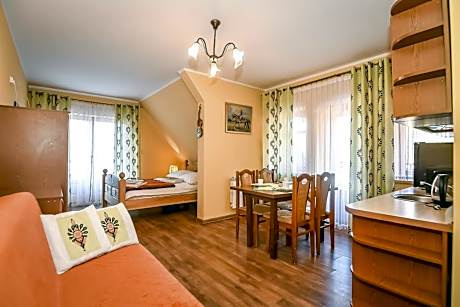 One-Bedroom Apartment with Balcony and Mountain View