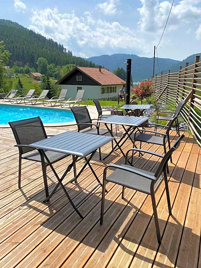 Maison La Devinière - sauna et spa compris accessibles toute l'année