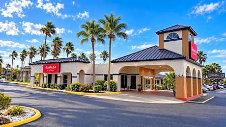 Ramada by Wyndham Davenport Orlando South
