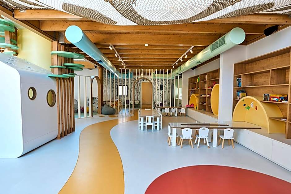 Stella Village Hotel & Bungalows