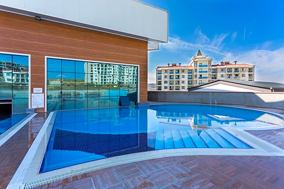 Grand Ozgul Thermal Holiday Village