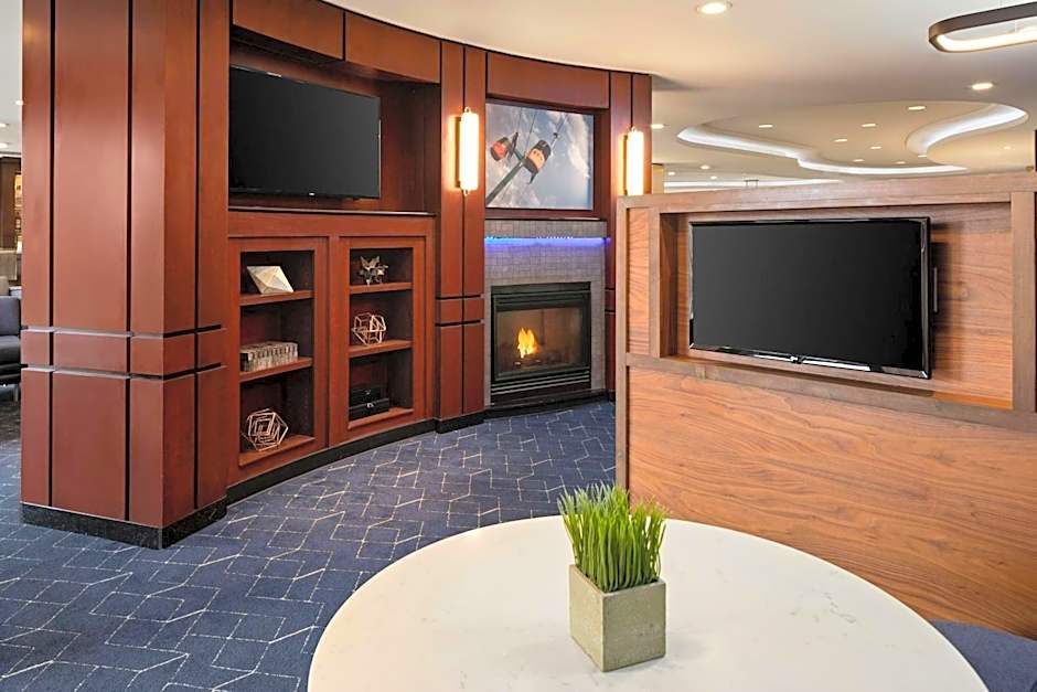 Courtyard by Marriott Minneapolis St. Paul/Roseville