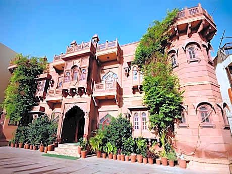 Heritage Kuchaman Haveli Hotel