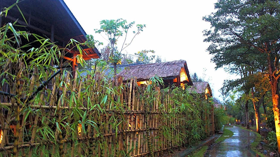 Narada Resort & Spa Cifu Lake
