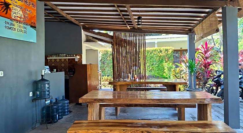 Sammy Cottage Senggigi – Kuta, Lombok, ID