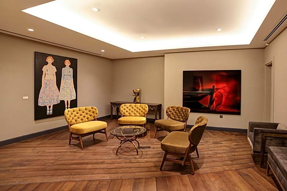 39 Kalamış Marina Hotel & Restaurant