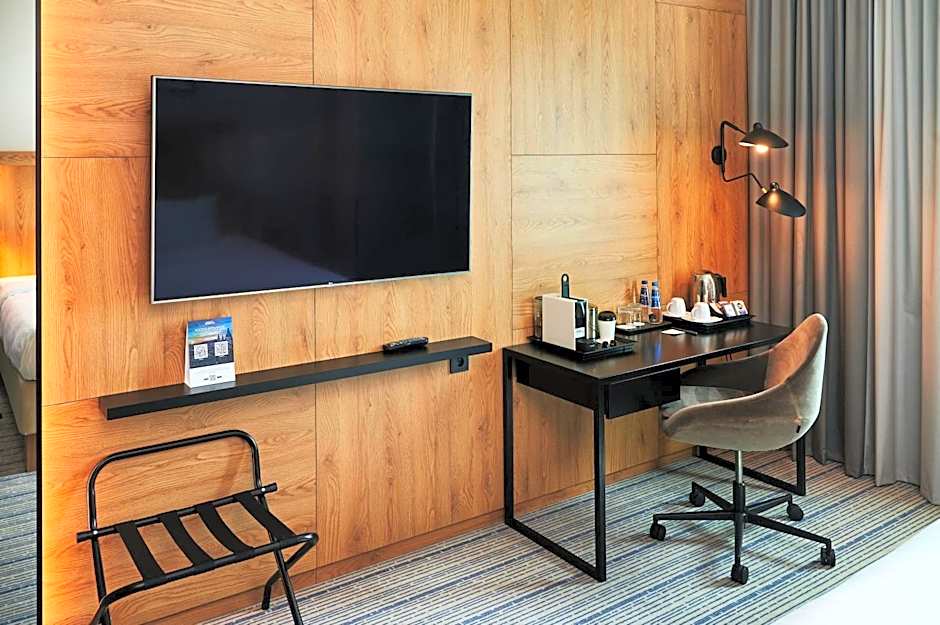 Courtyard by Marriott Warsaw Airport