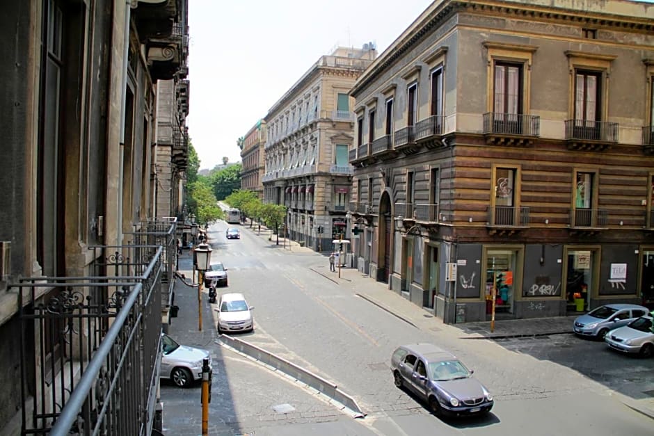Ottomood Ala Ovest Catania Centro
