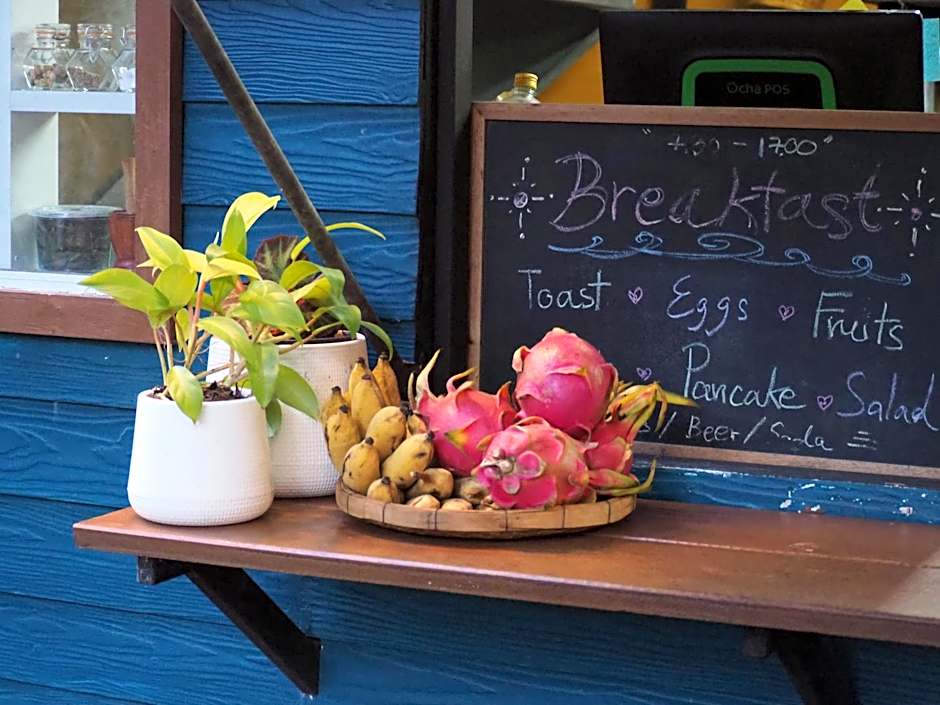 Chomklong Experience