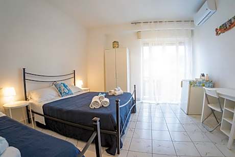 Triple Room with Private Bathroom