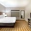 Country Inn & Suites by Radisson, Columbia, MO