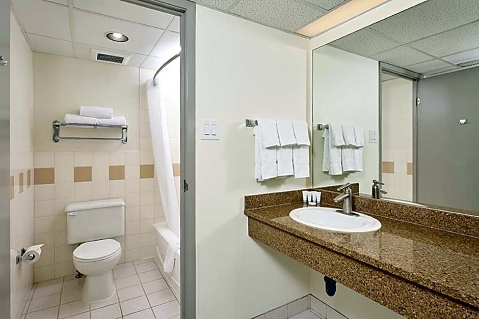 Canad Inns Destination Centre - Fort Garry