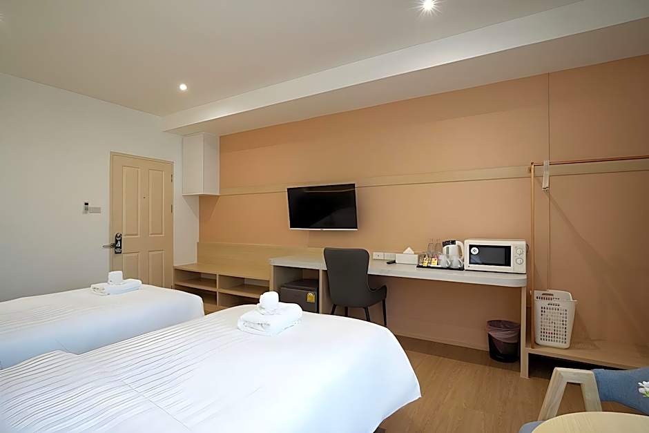 Riski Residence Ngamwongwan