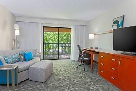 King Suite with Sofa Bed and Balcony