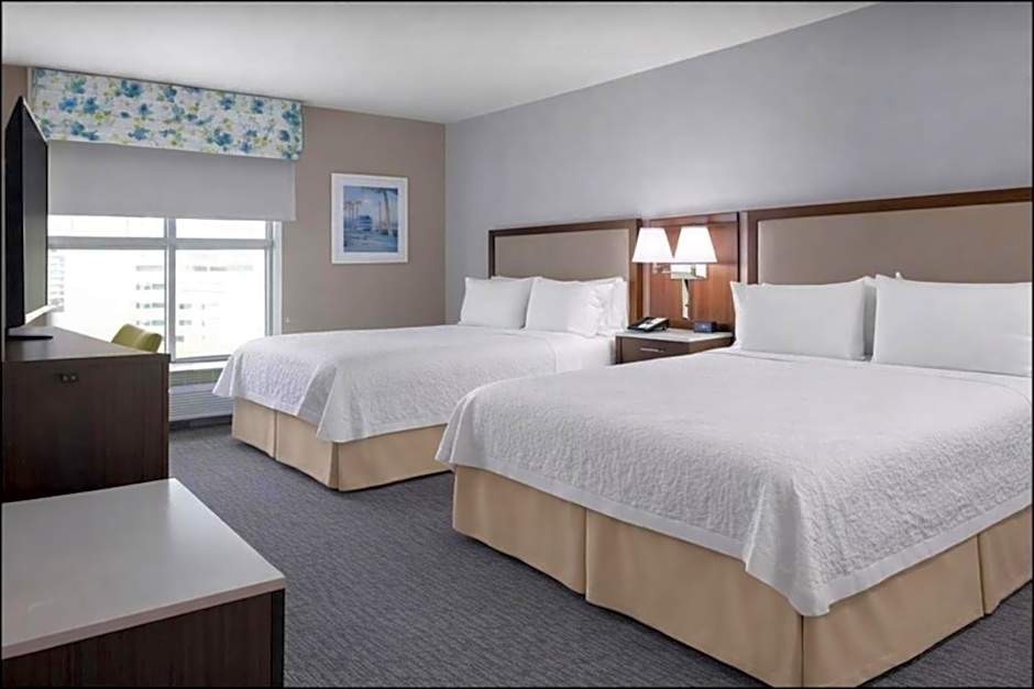 Hampton Inn By Hilton & Suites Arlington Crystal City DCA
