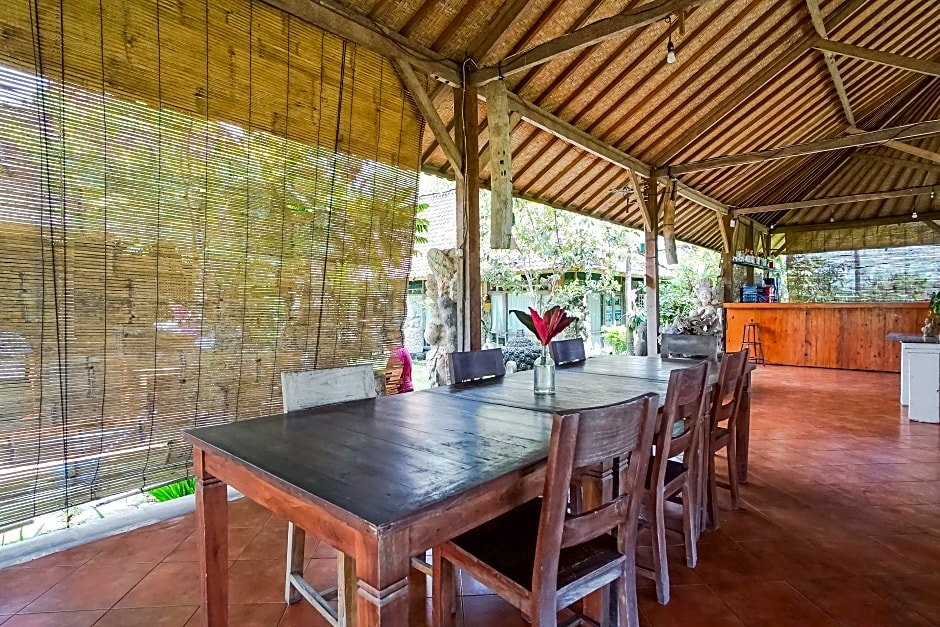 Bali Eco Living Yoga Healing Meditation by ZUZU