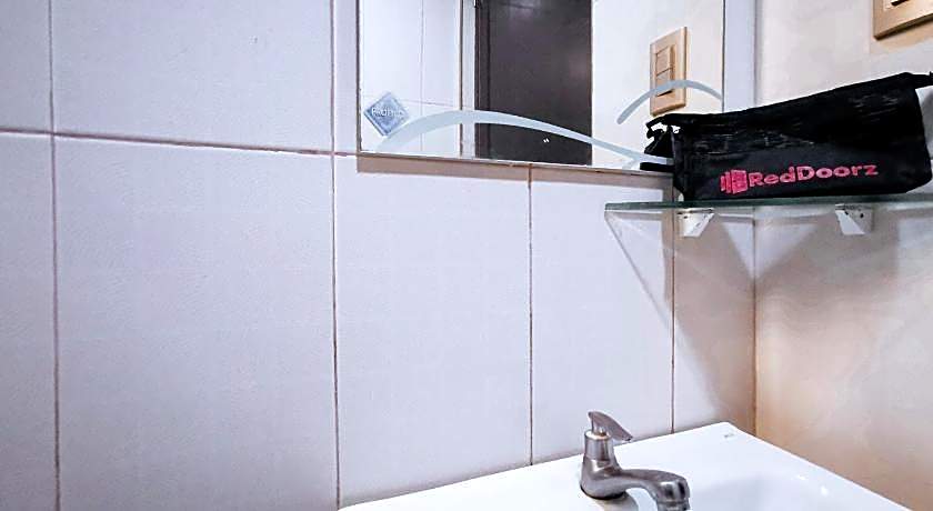 Reddoorz Plus near Robinsons Place Gensan